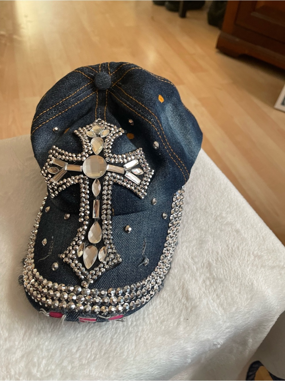 Ladies ball cap